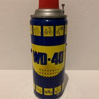 Radio pubblicitaria WD-40 vintage