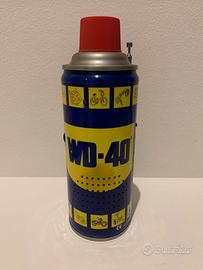 Radio pubblicitaria WD-40 vintage