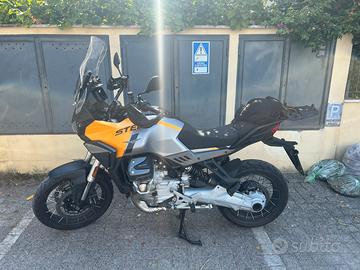 Moto Guzzi Stelvio V100
