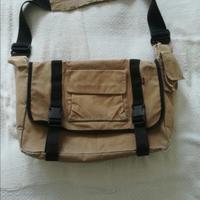 borsa Napapijri beige nera vintage  tracolla 
