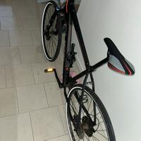 bici da corsa cube