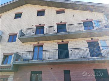Pozzilli - Camera in Via Borgo 14