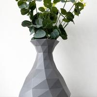 Vaso 3d geometrico di design
