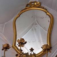 Specchiera dorata epoca 800