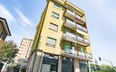 -luminoso-tre-locali-con-balcone-