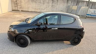 Lancia Ypsilon 2022