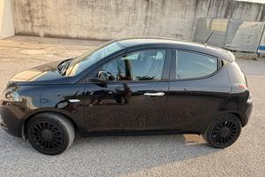 Lancia Ypsilon 2022