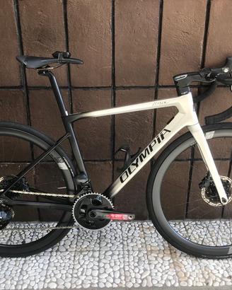 Olympia Leader Superlight
