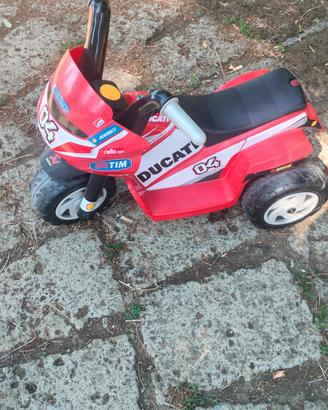 Moto ducati bimbo Peg Perego usato pochissimo