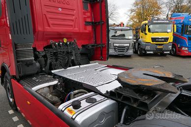 Trattore stradale Iveco s way 570 presa forza