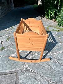 Culla in legno