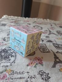 Cubo di Rubik,(Barcellona)