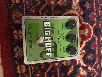Electro-harmonix bass big muff