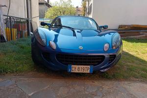 LOTUS Elise - 2004