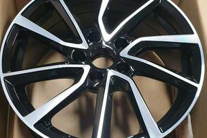 Cerchi in lega replica volvo 17