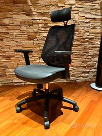 Sedia gaming ergonomica in rete – pari al nuovo
