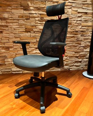 Sedia gaming ergonomica in rete – pari al nuovo