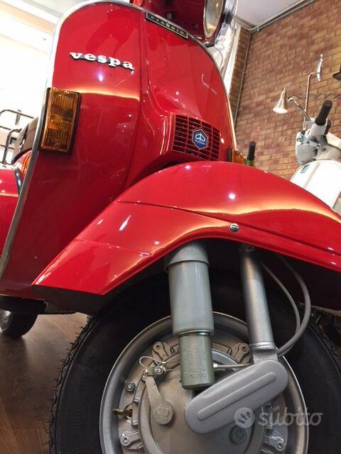 Vespa 125 PX - Officine Storiche Napoletane