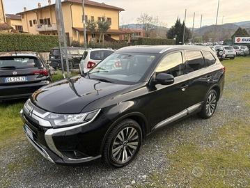 Mitsubishi Outlander 2.0 4WD GPL Bi-fuel CVT Insty
