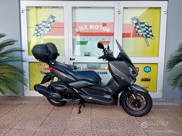 Yamaha X-Max 400 ABS