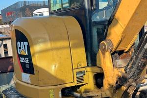 Escavatore Caterpillar 305. 5E