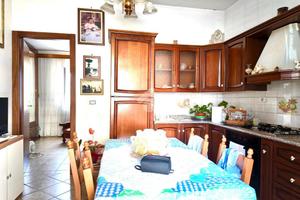 2 LOCALI A VALMONTONE