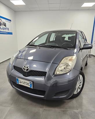 Toyota Yaris 1.0 5 porte - Unico proprietario