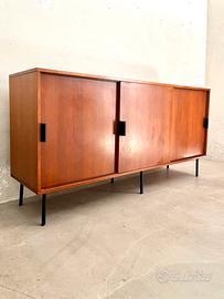 Credenza in legno anni 60, produzione ISA.