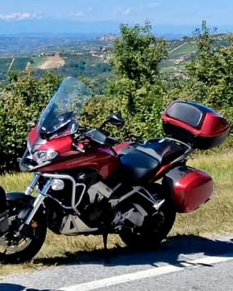 Honda crossrunner v4 800 tris valigie