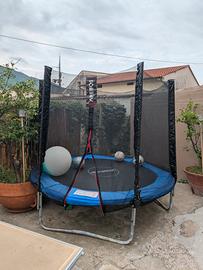Trampolino salta salta