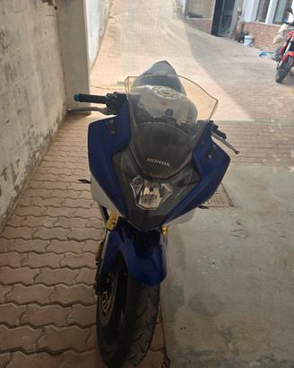 Honda CBR 600 F 2012 (22k km, Arrow + Centralina)