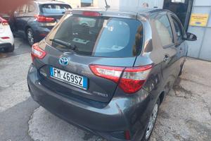 TOYOTA YARIS IBRID BENZINA