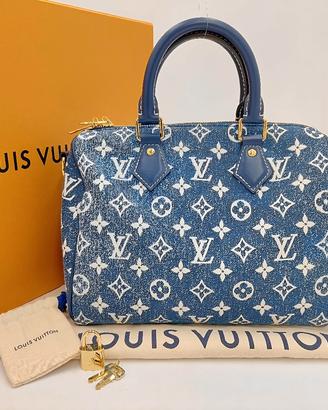 LOUIS VUITTON SPEEDY 25 MONOGRAM