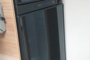 Frigorifero trivalente Thetford 165 L × montaggio