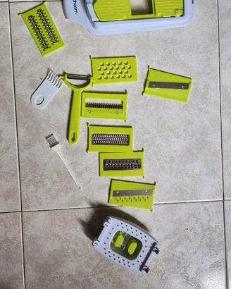 Kit cucina sminuzza,pelapatate,julienne