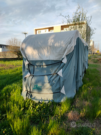 Copertura protettiva per camper