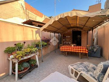 2 LOCALI A CAGLIARI