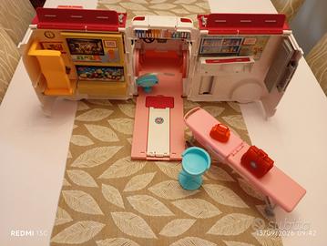 ambulanza barbie 