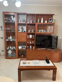 Pareta attrezzata in ciliegio