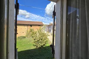 CASA SEMINDIPENDENTE A FERRERE