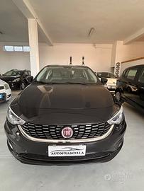 Fiat Tipo 1.4 4 porte Easy