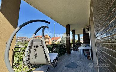 Appartamento in bifamiliare con terrazzo e box tri