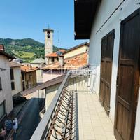 TERRATETTO SEMINDIPENDENTE RISTRUTTURATO CON AREA