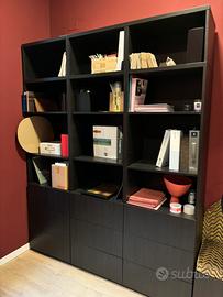 Libreria IKEA legno scuro