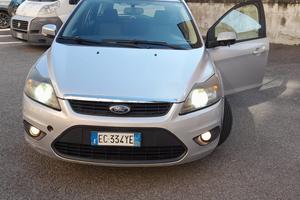 Ford Focus full optional 1.6cc diesel