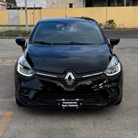 Renault Clio 1.5 dCi FARI FULL LED