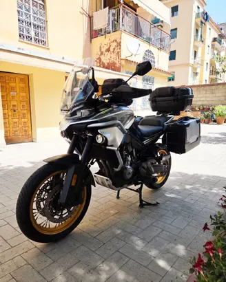 CF Moto MT800 touring