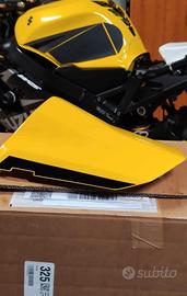 UNGHIA MONOPOSTO SUZUKI
GSX-R 600 750 2004-2005.
C