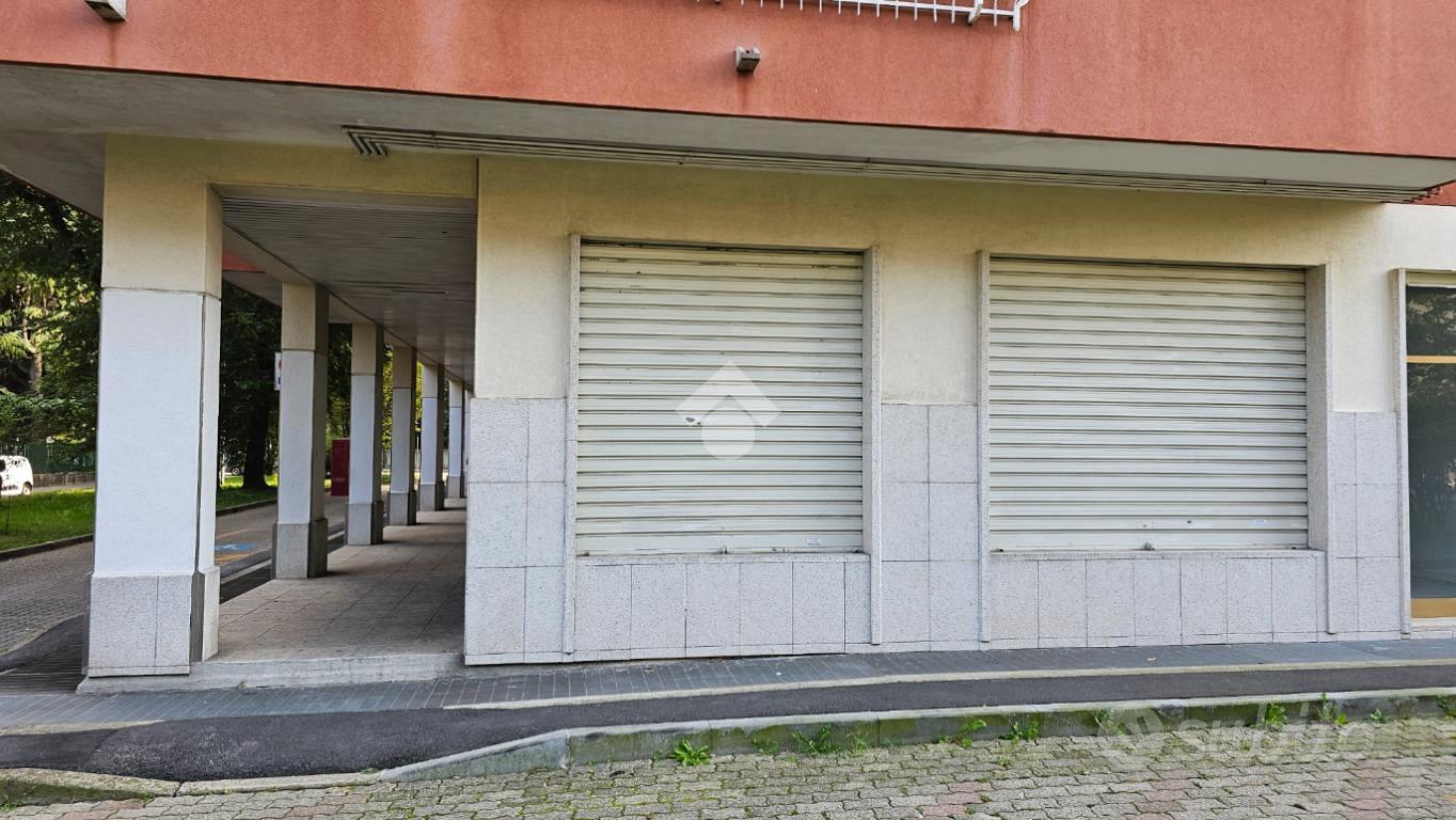 NEGOZIO A CORMANO - Vista 5