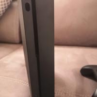 Xbox ONE X 4K + 2 Joystick